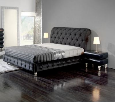 Bed w / mattress 160x200 + bedside tables (2)