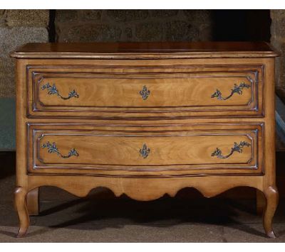 CHEST OF DRAWERS 111