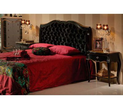 BED W / MATTRESS 160X200 + BEDSIDE TABLES (2)