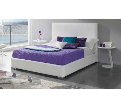 CAMA OLOCCIP 703 + 2 MESAS DE APOIO M 129