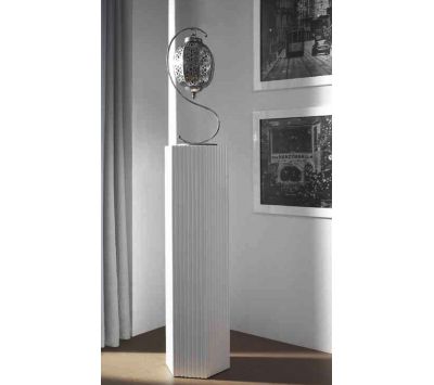 Coluna Praddy em Hexagono lacada