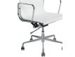 Pormenor Cadeira Eames 502