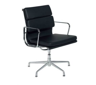 Cadeira Eames 504