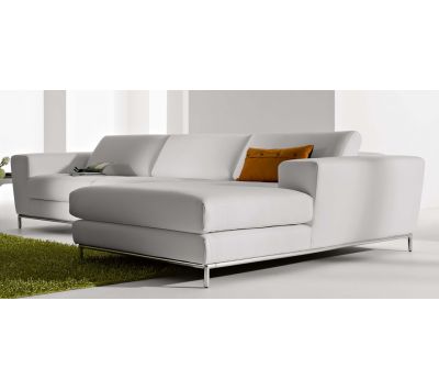 SOFA WITH CAHISE LONG NOYL