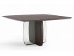 Square dining table Êt