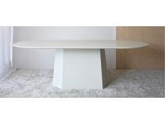 DINING TABLE BATY B