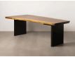 JAKUT DINING TABLE 